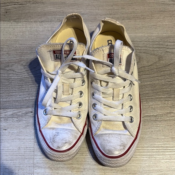Converse Shoes - Converse All Star White Canvas Shoes women’s 7.5 / men’s 5.5
